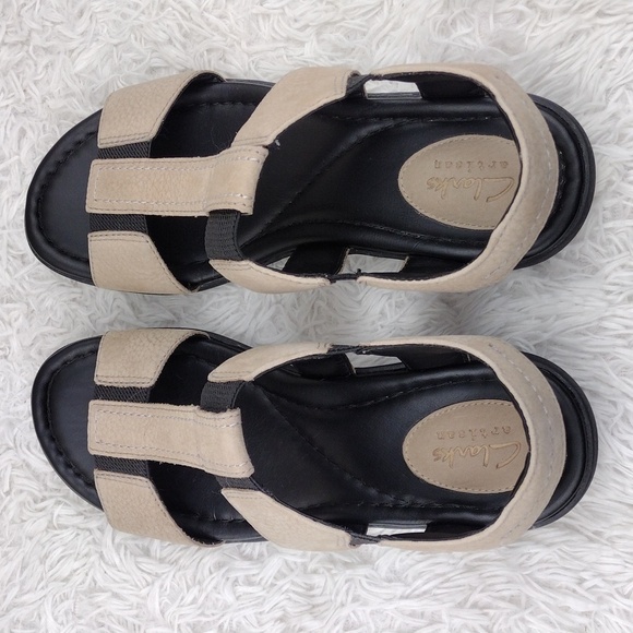 Clarks Artisan Natural Leather Elastic T-Strap Open Toe Low Heel Slingback Shoe - Picture 6 of 16